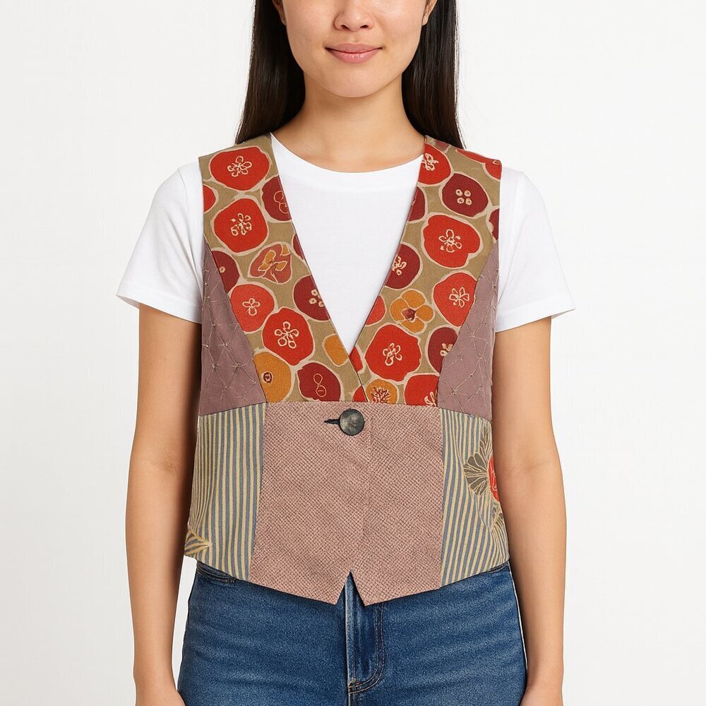 Vintage Patchwork Vest Multicolor Floral Button Front Boho Chic Women’s Top